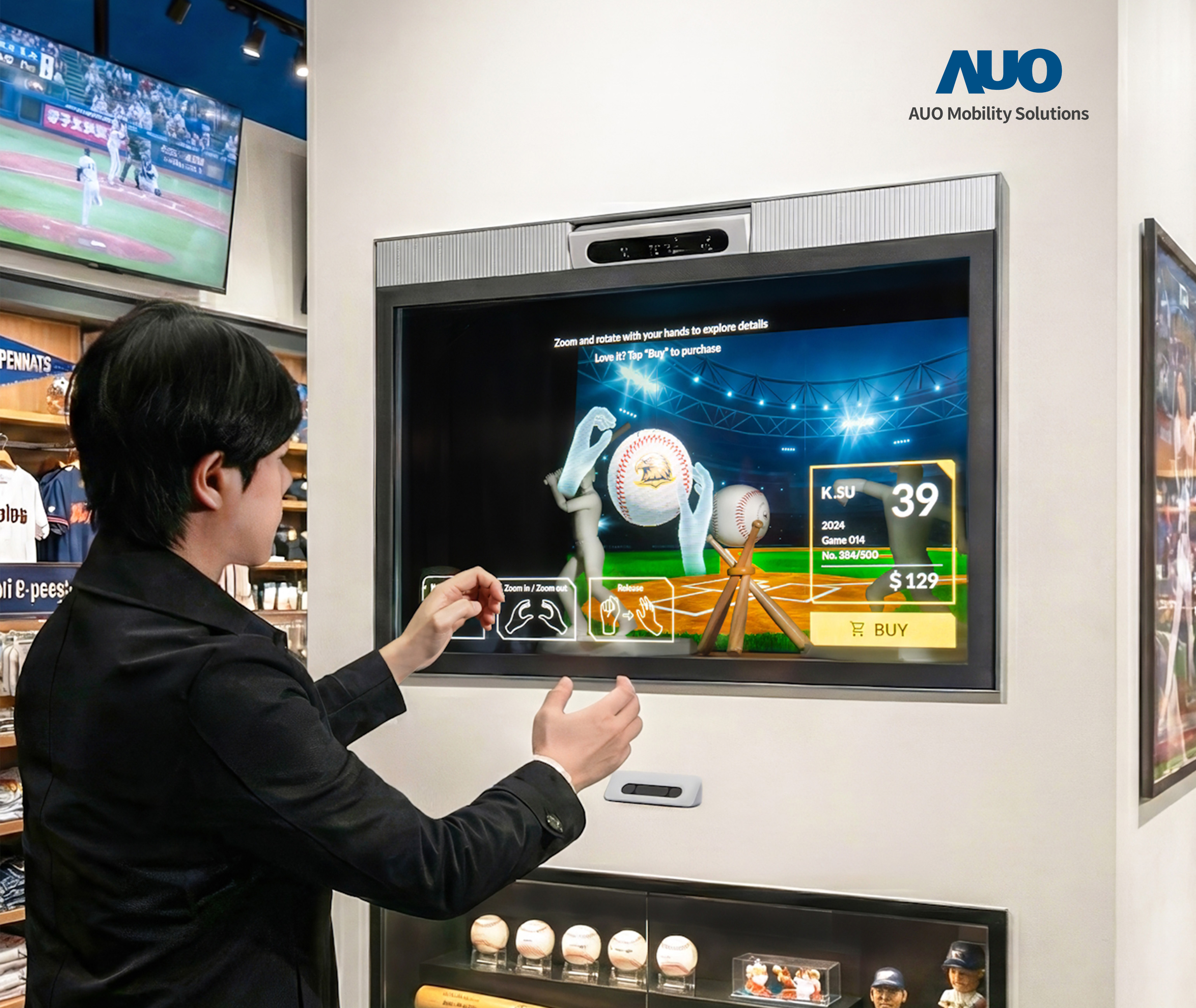 64吋Sports AR Solution提供实体赛事与Micro LED透明显示器对应互动的运用，对于参赛者或队伍有更多信息需了解，或更多营销互动，都可轻松在透明显示屏幕上完成，助攻营销互动新纪元。