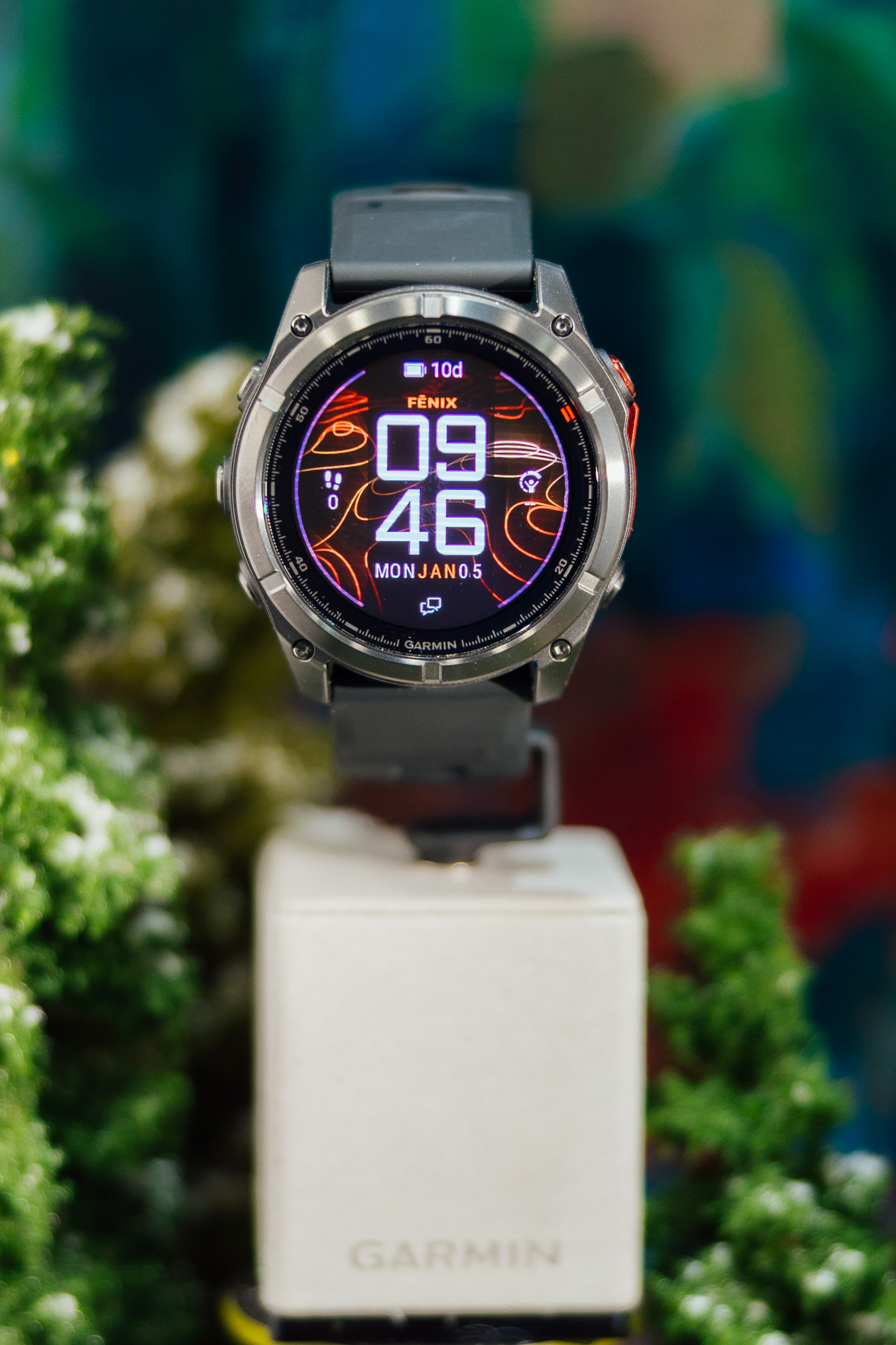 现场同步展出世界杯官方网站入口携手Gamin推出的全球首款Micro LED智慧手表&mdash;&mdash;fēnix 8 Pro MicroLED，具备超高亮度与细腻画质，即使在强烈日照下亦能清晰显示，满足户外运动及时尚生活的多元需求。